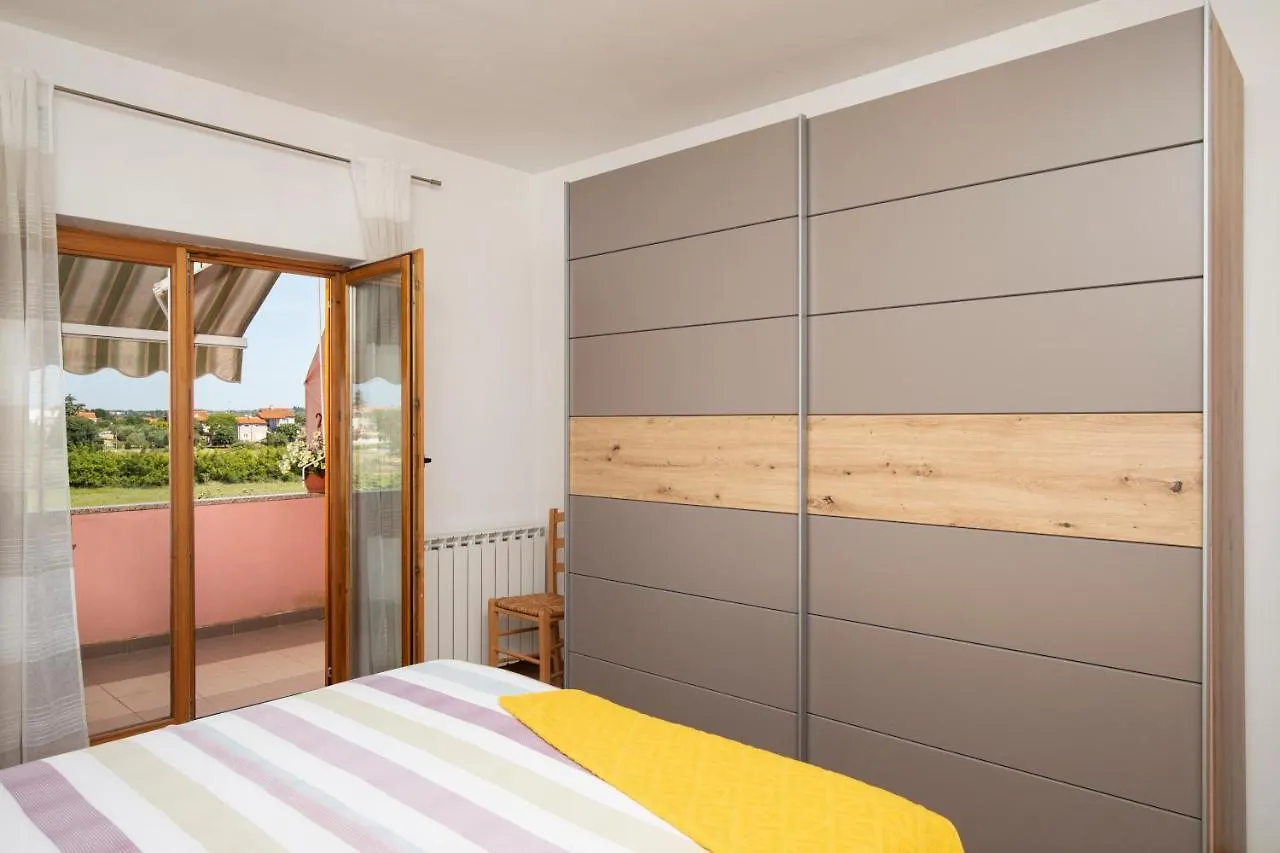 Sunny Apartment Valbandon Fažana