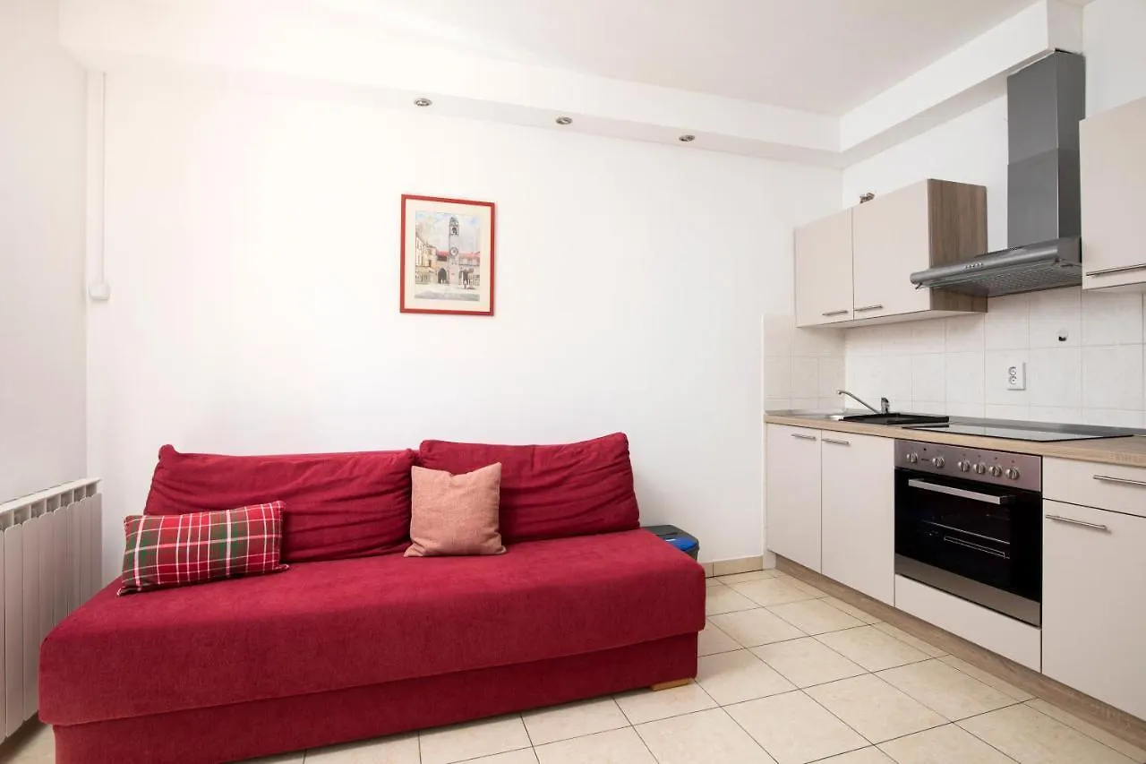 Sunny Apartment Valbandon Fažana 0*,